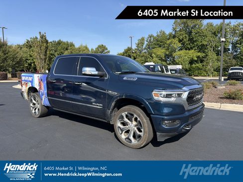 Used 2022 RAM 1500 Limited w/ Body Color Bumper Group AWD/4WD image 1