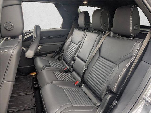 Used 2025 Land Rover Discovery S AWD/4WD image 16
