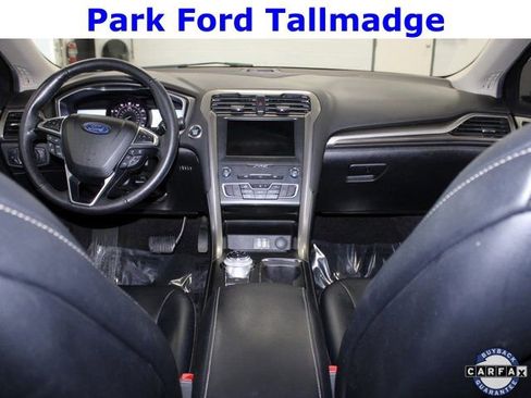 Used 2020 Ford Fusion SEL image 27