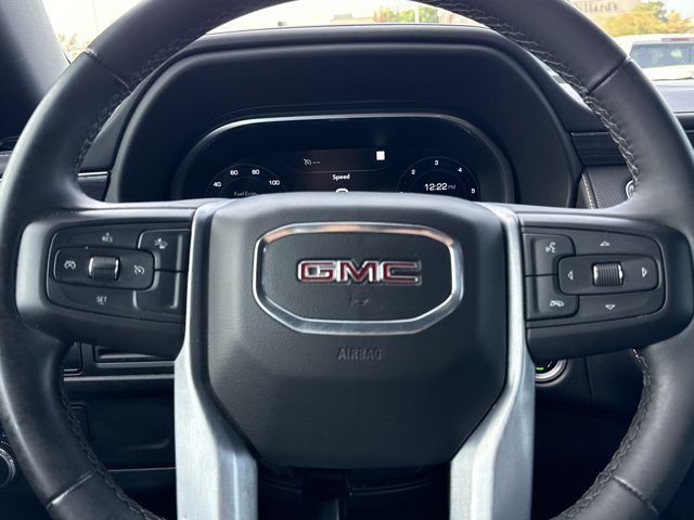 Used 2023 GMC Yukon SLT AWD/4WD image 25