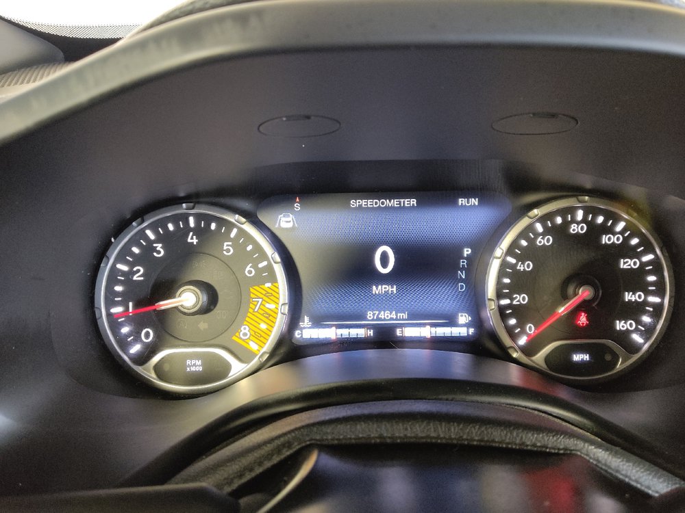 Used 2021 Jeep Renegade Latitude FWD image 23