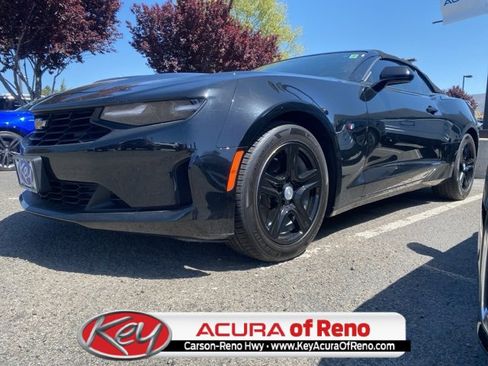 Used 2023 Chevrolet Camaro LT image 1