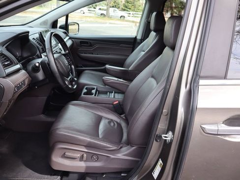 Used 2018 Honda Odyssey EX-L image 19
