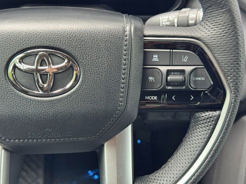 Used 2023 Toyota Sequoia Platinum AWD/4WD image 24