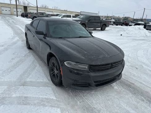 Used 2020 Dodge Charger SXT image 26