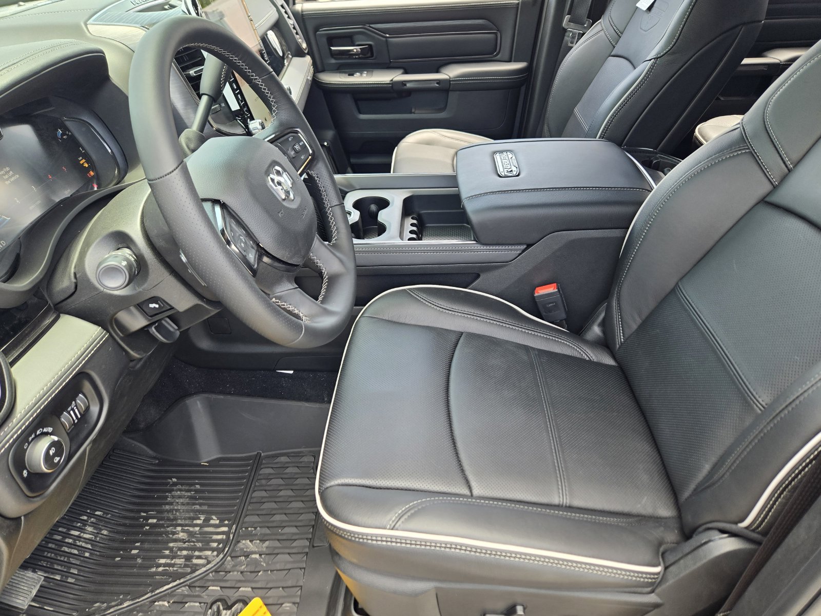 Used 2025 RAM 2500 Rebel w/ Rebel Level 2 Equipment Group AWD/4WD image 11