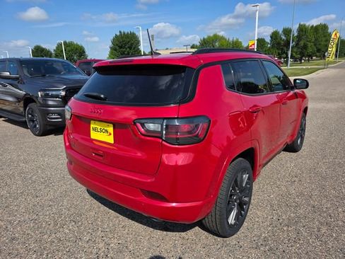 Used 2022 Jeep Compass Limited w/ (RED) Package AWD/4WD image 9