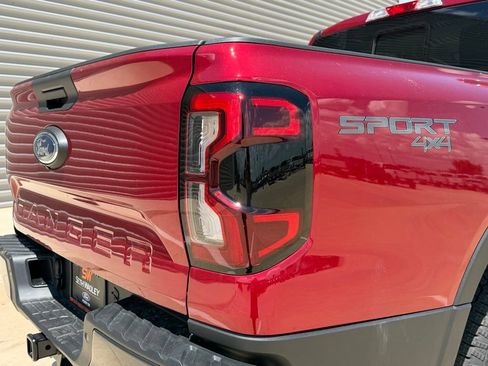 New 2026 Ford Ranger XLT w/ Equipment Group 301A High AWD/4WD image 10