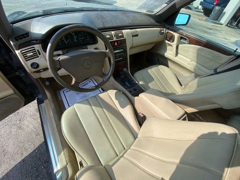 Used 1996 Mercedes-Benz E 300 Sedan image 11