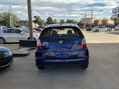 Used 2011 Honda Fit Sport image 6