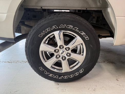 Used 2018 Ford F150 XLT w/ Equipment Group 302A Luxury AWD/4WD image 33