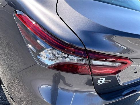Used 2023 Toyota Camry XLE w/ Cold Weather Package FWD image 31