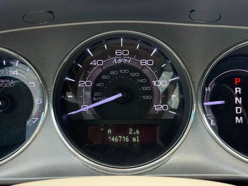 Used 2012 Lincoln MKZ FWD image 14