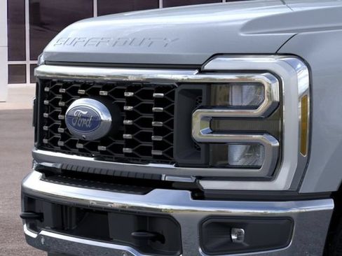 New 2026 Ford F350 Lariat w/ Lariat Ultimate Package AWD/4WD image 17