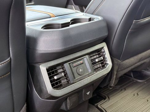 Used 2024 Ford F250 Platinum AWD/4WD image 16