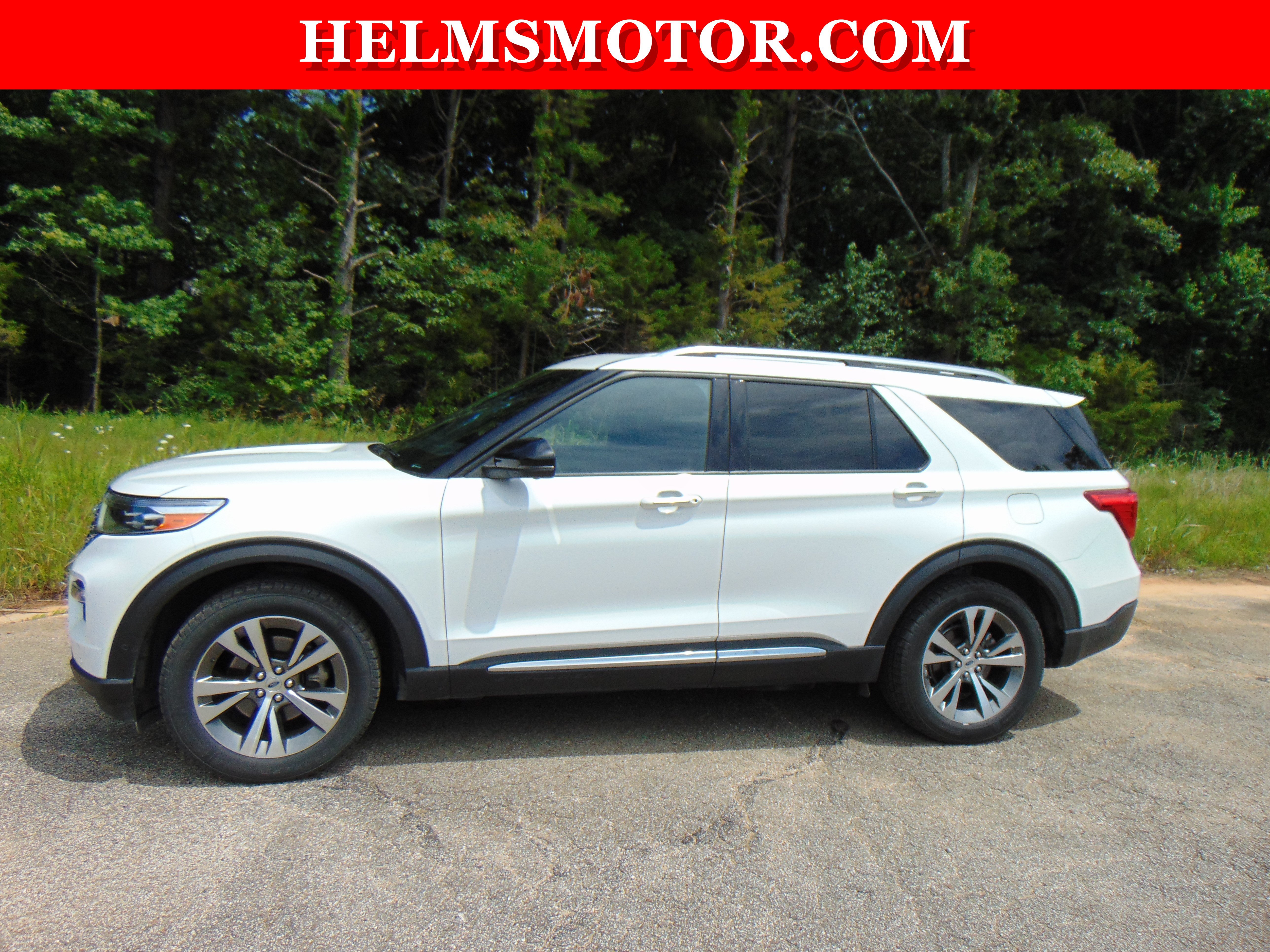 Used 2020 Ford Explorer Platinum w/ Premium Technology Package AWD/4WD image 1