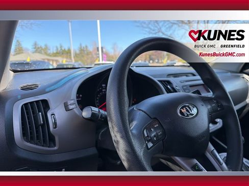 Used 2015 Kia Sportage LX image 15
