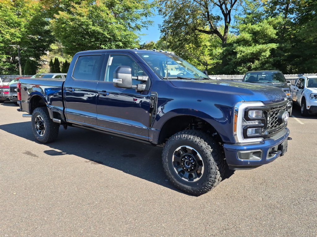 New 2027 Ford F350 Lariat w/ Tremor Off-Road Package AWD/4WD image 4