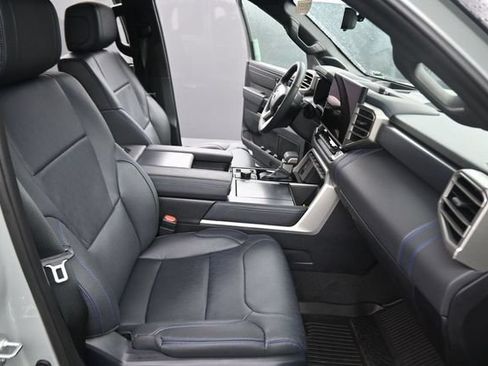 Used 2026 Toyota Sequoia Platinum AWD/4WD image 14