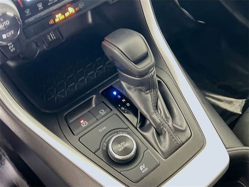 Certified 2025 Toyota RAV4 XLE image 16