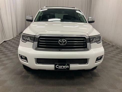 Used 2019 Toyota Sequoia Limited w/ Safety & Convenience Package image 3
