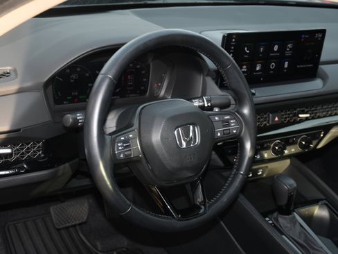 Certified 2024 Honda Accord EX-L image 9
