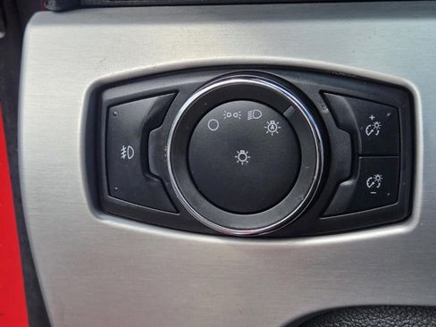 Used 2017 Ford Mustang Premium image 24