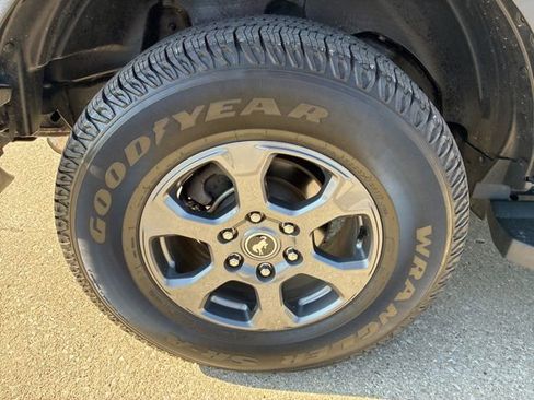 Used 2021 Ford Bronco Big Bend AWD/4WD image 14
