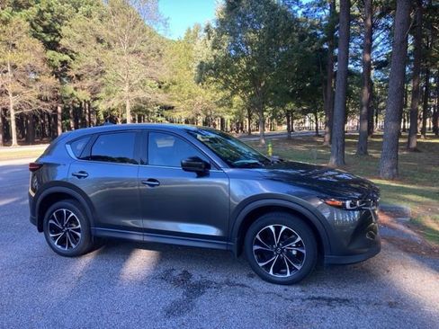 Used 2023 MAZDA CX-5 AWD 2.5 S w/ Premium Plus Pkg image 2