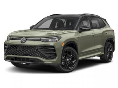 Used 2026 Volkswagen Tiguan SE R-Line