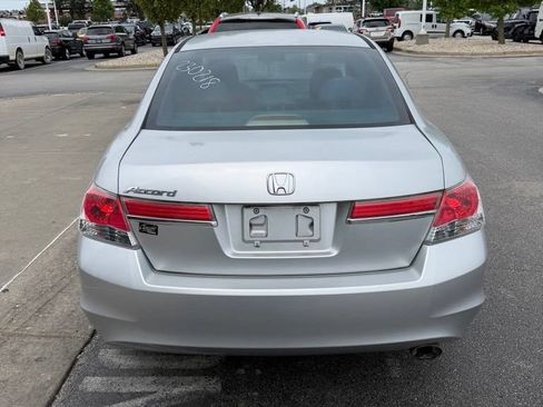 Used 2012 Honda Accord LX image 4