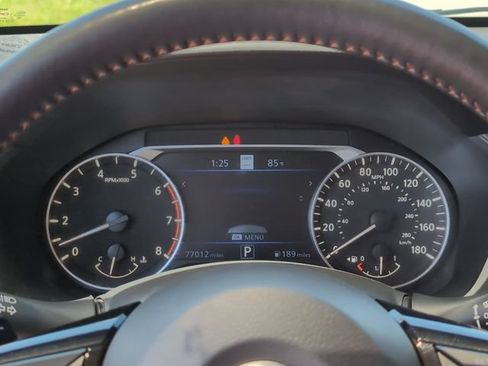 Used 2023 Nissan Altima 2.0 SR FWD image 22