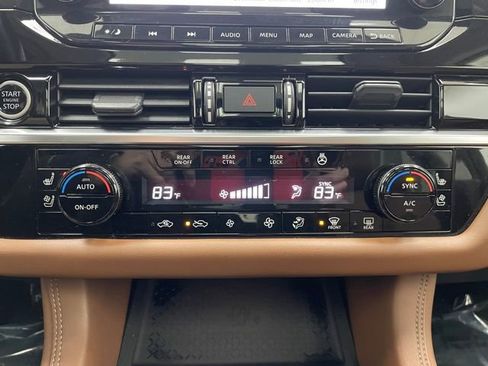 Used 2022 Nissan Pathfinder Platinum w/ Cargo Package image 6