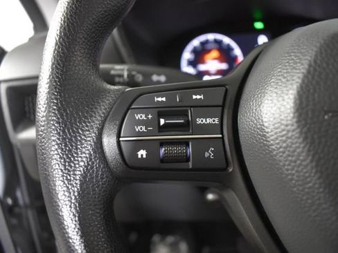 Used 2025 Honda CR-V EX image 15