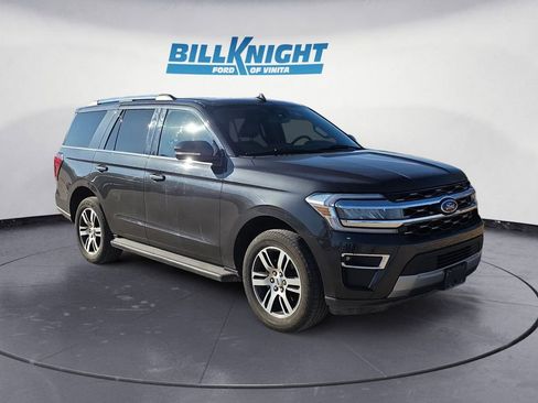 Used 2024 Ford Expedition Limited image 7