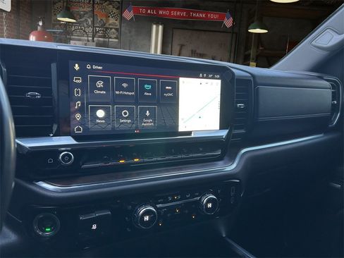 Certified 2023 GMC Sierra 1500 SLT image 24