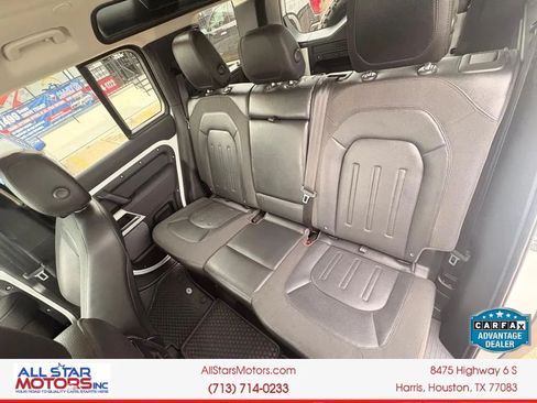 Used 2020 Land Rover Defender 110 SE AWD/4WD image 16
