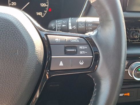 Used 2023 Honda CR-V EX-L image 22