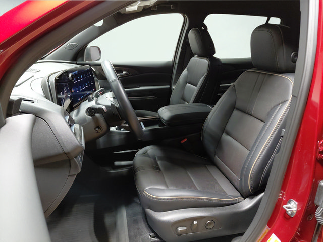 Used 2026 Chevrolet Traverse High Country w/ LPO, Floor Liner Package AWD/4WD image 28