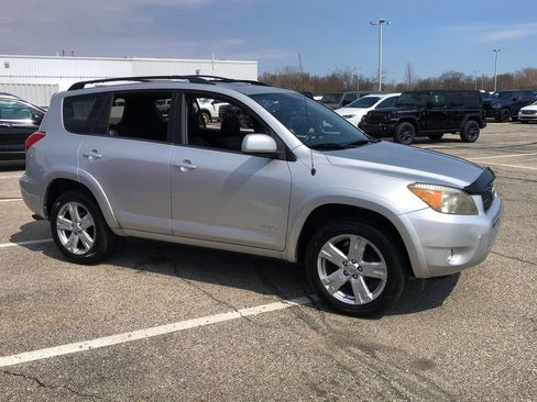 Used 2006 Toyota RAV4 Sport FWD image 10