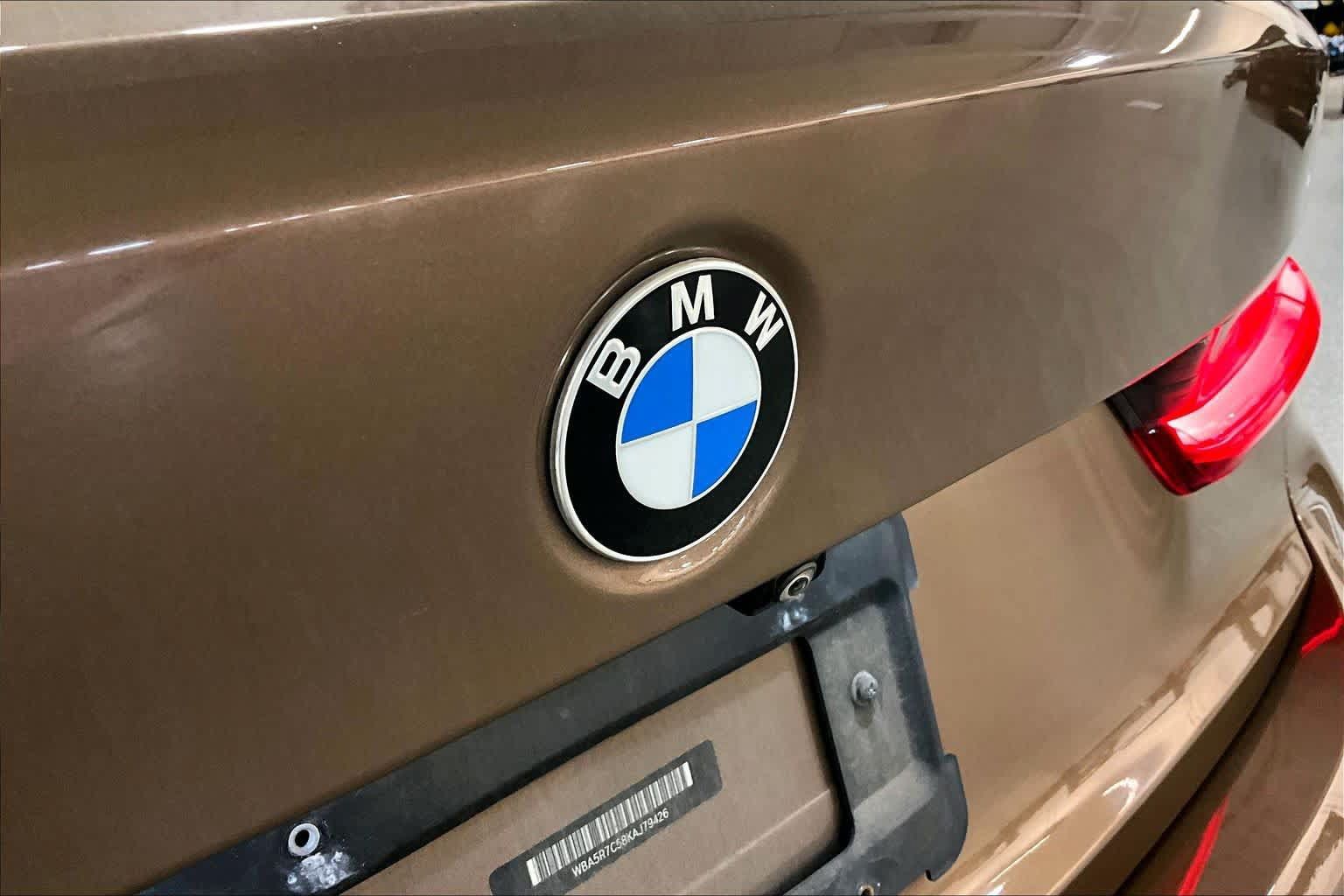 Used 2019 BMW 330i xDrive Sedan w/ Premium Package AWD/4WD image 34