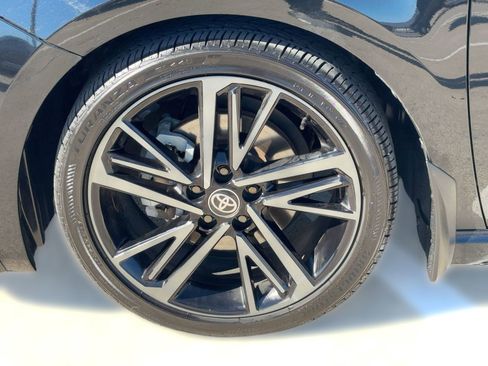 Used 2025 Toyota Camry XSE image 12