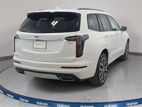 Used 2023 Cadillac XT6 Sport image 6