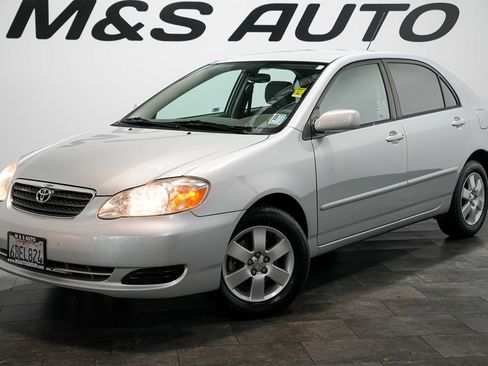 Used 2007 Toyota Corolla LE FWD image 2