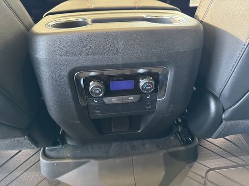 New 2026 Chevrolet Suburban RST image 24