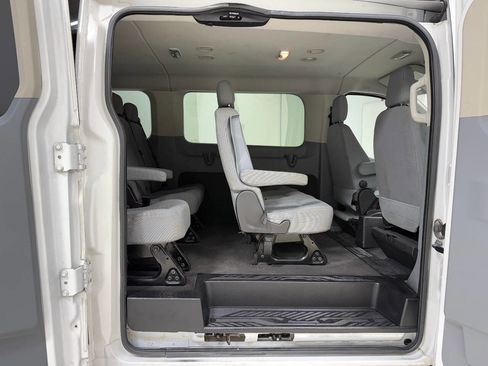 Used 2015 Ford Transit 350 XLT image 26