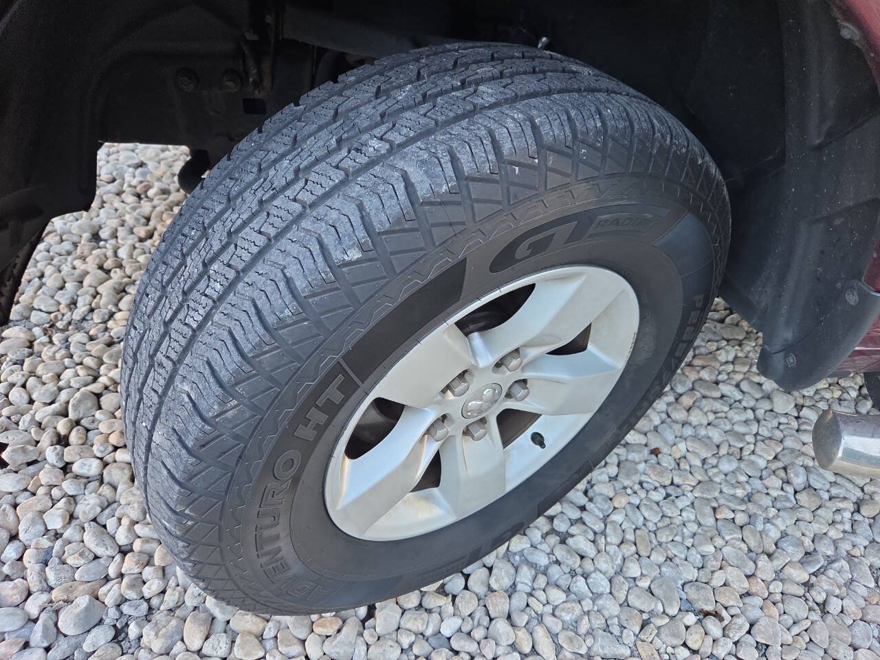 Used 2019 RAM 1500 Classic SLT AWD/4WD image 10