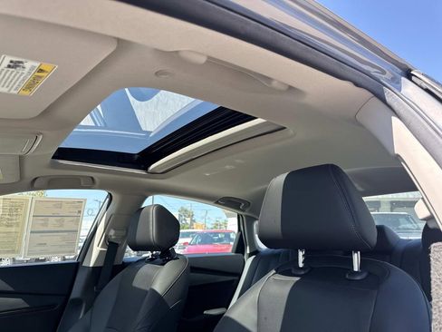 Used 2023 Honda Accord Touring image 19