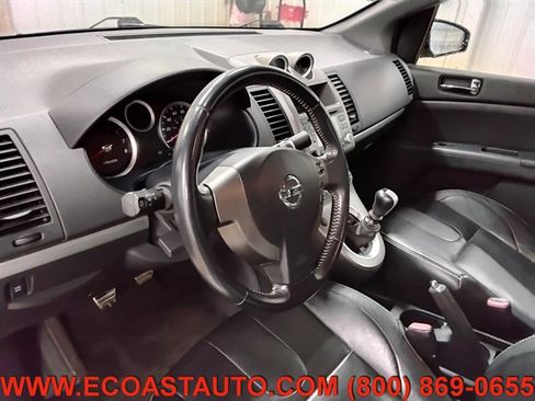 Used 2011 Nissan Sentra SE-R Spec V image 11