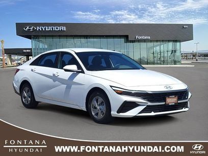 New 2026 Hyundai Elantra SE